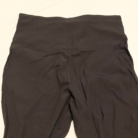Lululemon Base Pace High Rise Tight Leggings Ribbed Womans Size 10 - Picture 10 of 14